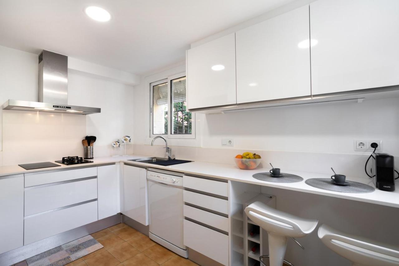 Bonita Casa Adosada Con Jardin Privado Y Piscina Comunitaria Calella De Palafrugell Extérieur photo