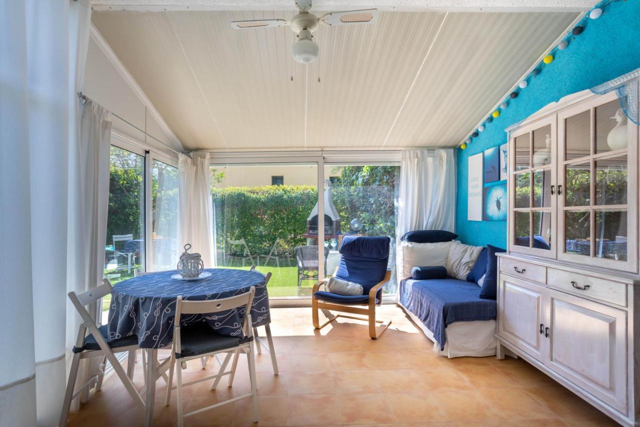 Bonita Casa Adosada Con Jardin Privado Y Piscina Comunitaria Calella De Palafrugell Extérieur photo