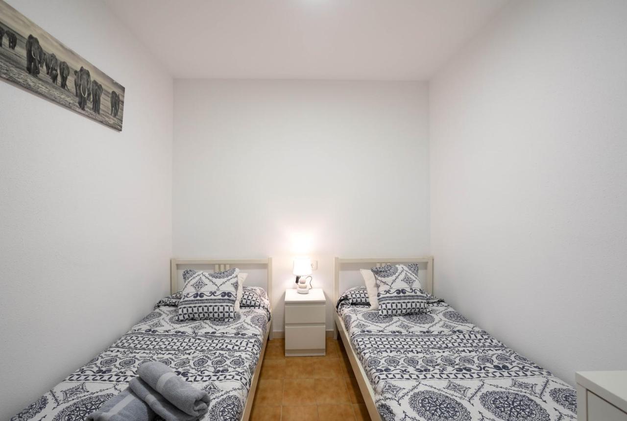 Bonita Casa Adosada Con Jardin Privado Y Piscina Comunitaria Calella De Palafrugell Extérieur photo