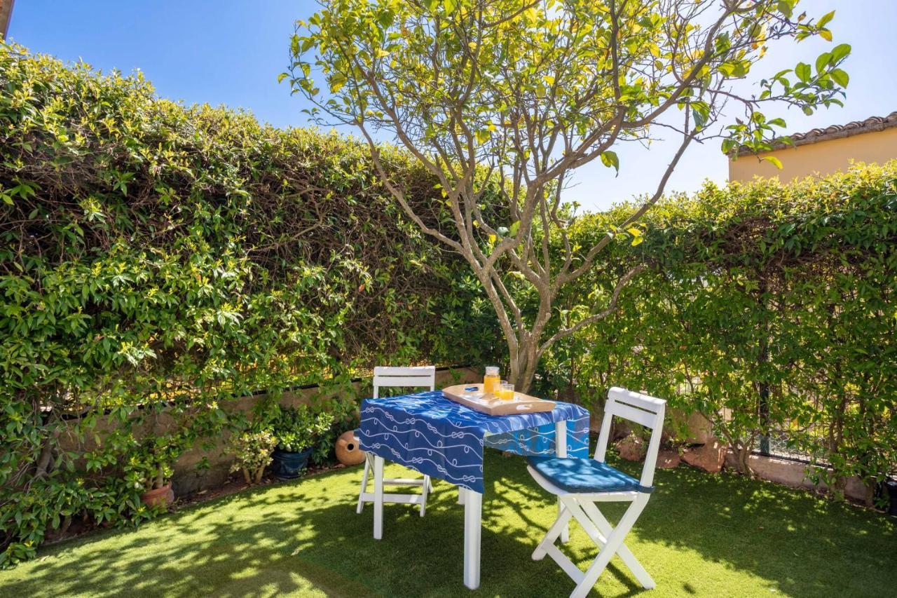 Bonita Casa Adosada Con Jardin Privado Y Piscina Comunitaria Calella De Palafrugell Extérieur photo