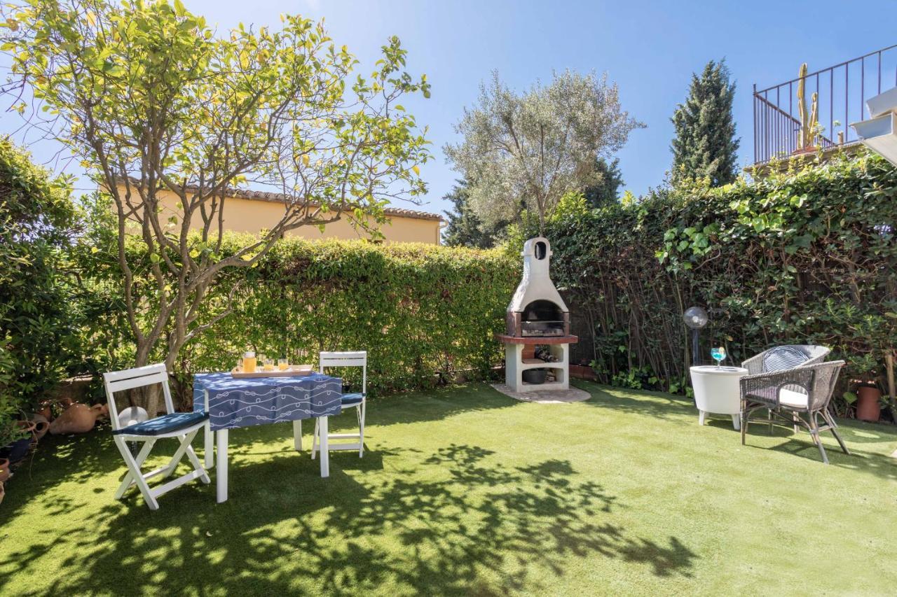 Bonita Casa Adosada Con Jardin Privado Y Piscina Comunitaria Calella De Palafrugell Extérieur photo